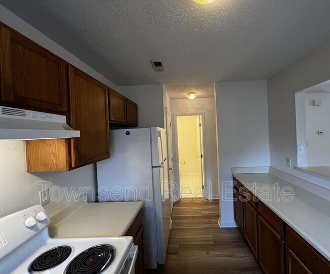 Photo - 1036 Ancestry Dr