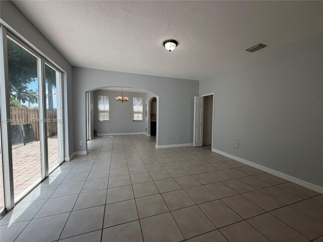 Photo - 4094 SW 159th Ave