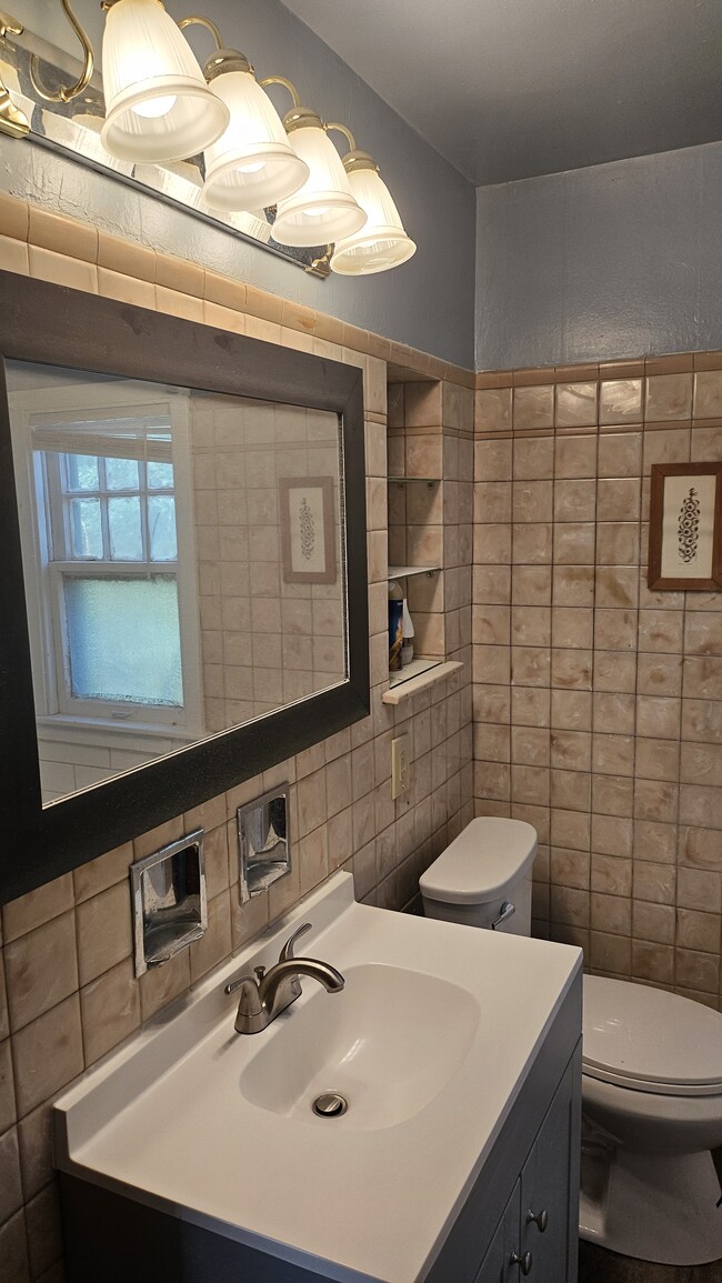 Photo - 2155 W 9th Ave Unidad Nineth