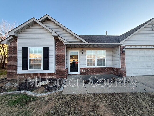 Photo - 25934 E 90th St S