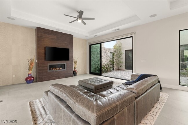 Photo - 74 Pristine Glen St