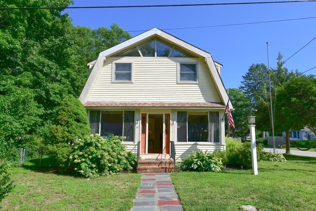 Photo - 22 Ash St