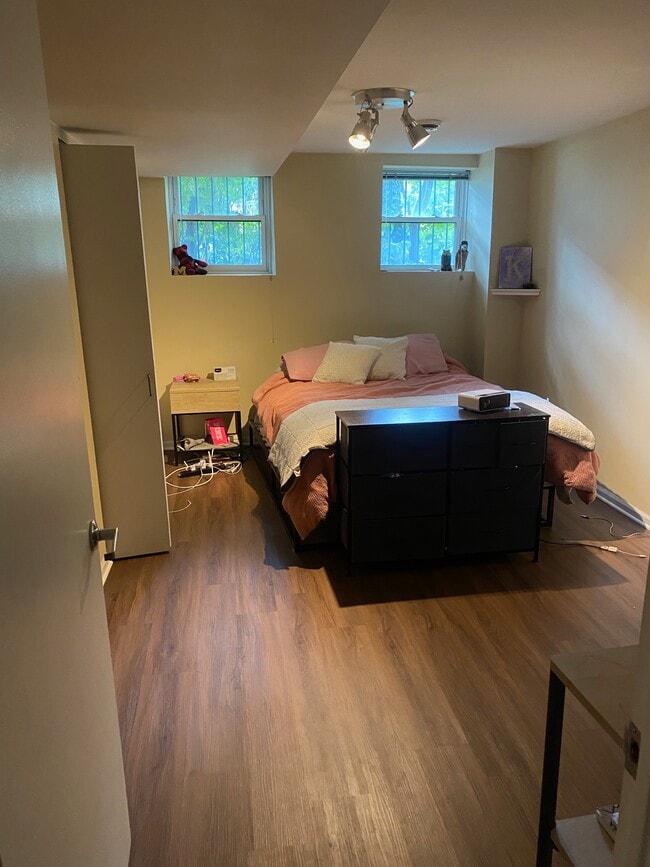 Photo - 1255 N Damen Ave Unit #1F