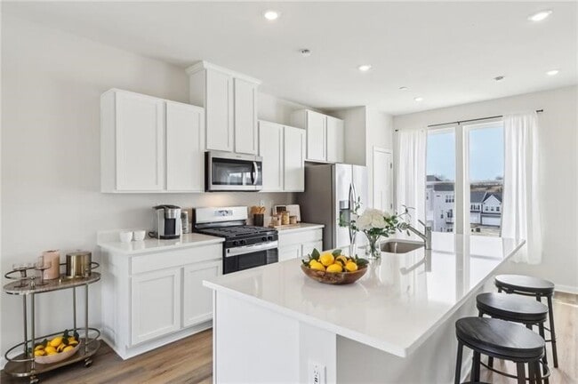 146 Sweetwater Dr