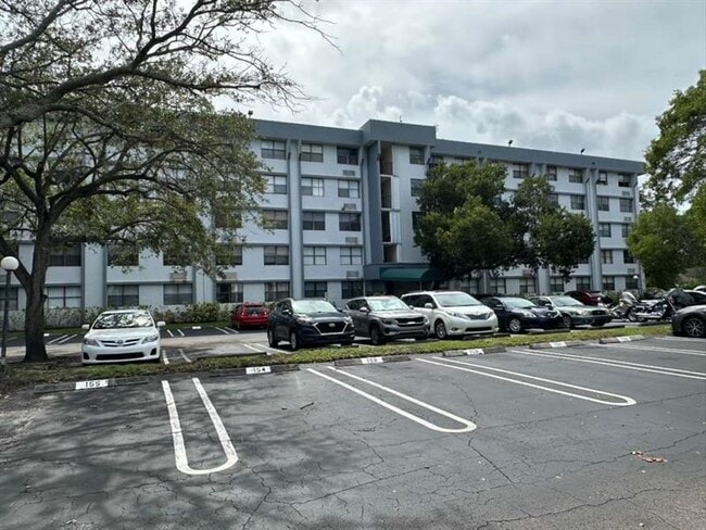 Photo - 2401 Riverside Dr Unit 311-B