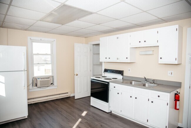 Photo - Apt 2 Unidad 166 Nissley St