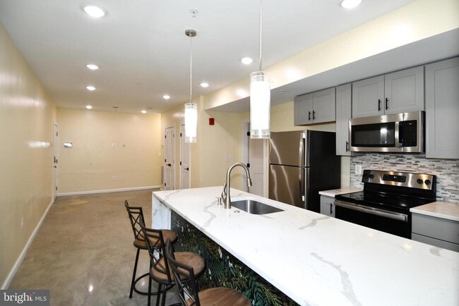 Photo - 1040 Bladensburg Rd NE