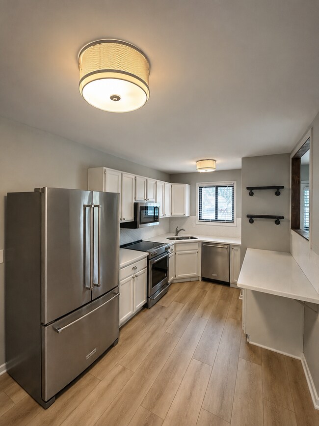 Photo - 13459 Zenith Ln