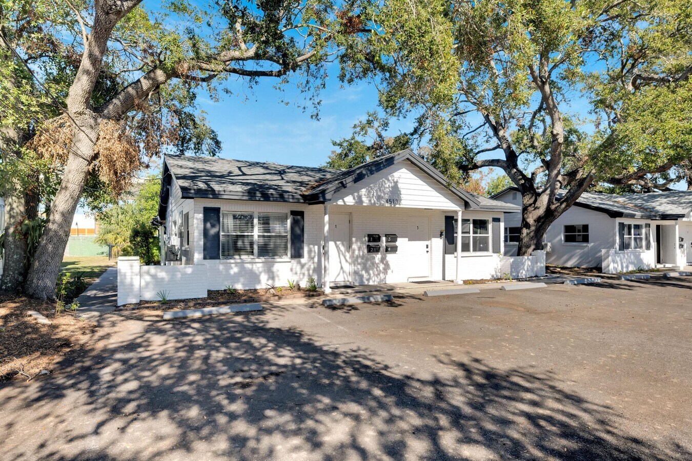 Photo - 4513 W McElroy Ave Unit 1