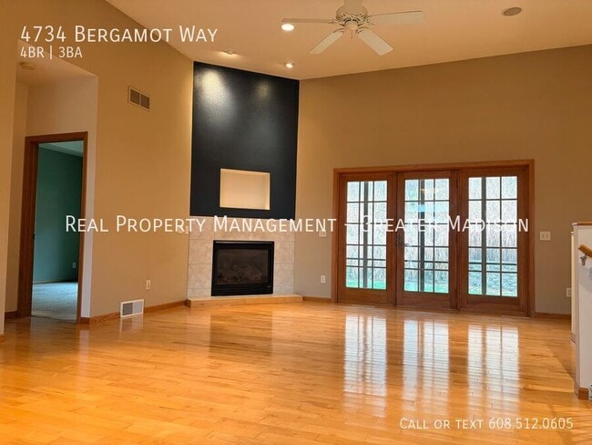 Photo - 4734 Bergamot Way