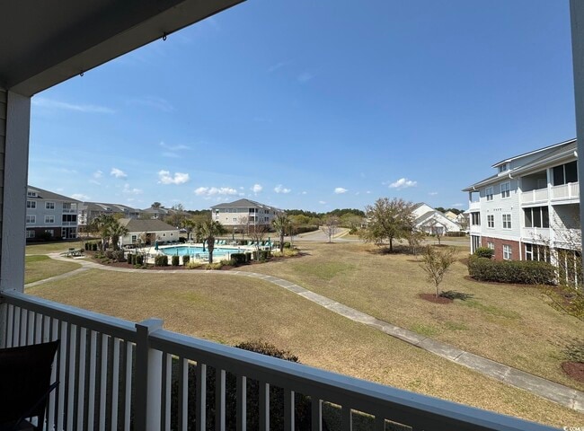 Photo - 600 Heathrow Dr