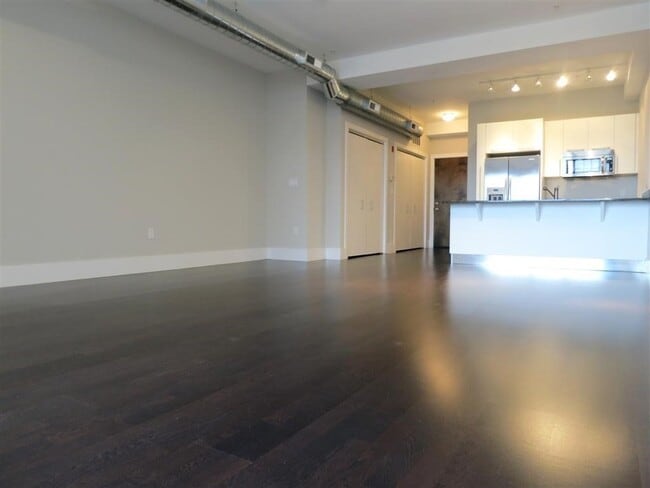 Photo - 154 W 2nd St Unit 313