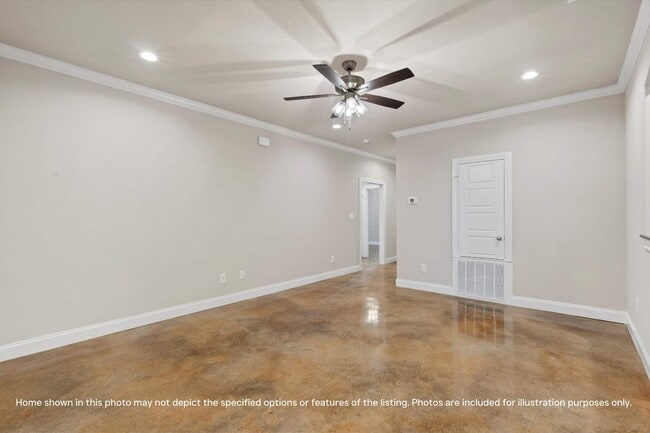 Photo - 165 W Windmill Way