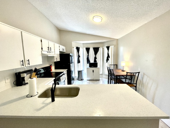 Photo - 9303 4th Ave