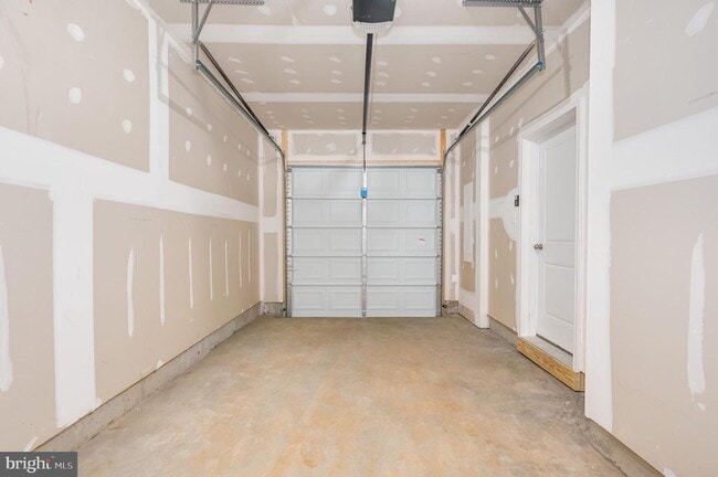 Photo - 301 Hillsdale Pl