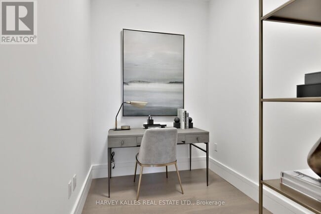 Photo - 215 Lonsdale Rd Unit 1404