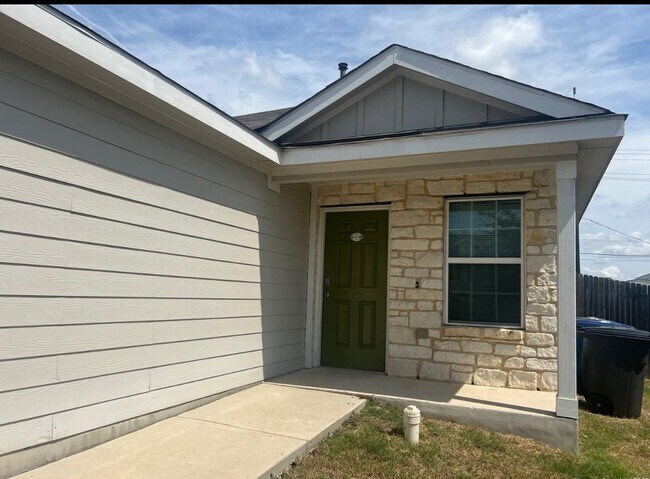 Photo - 7002 Cozy Run