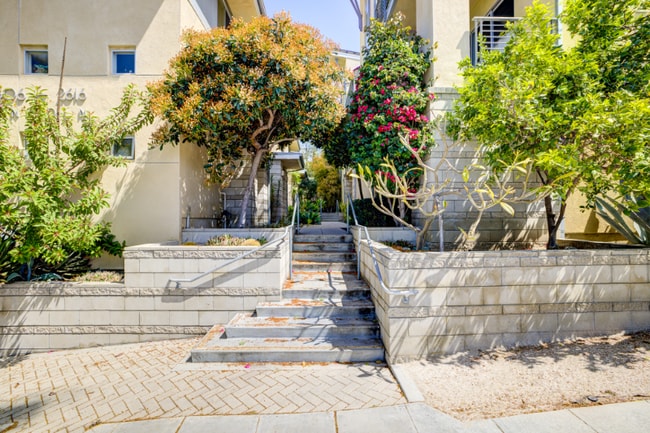 Photo - 2608 Lincoln Ave