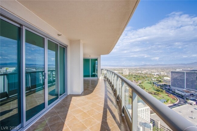 Photo - 222 E Karen Ave Unidad 4005