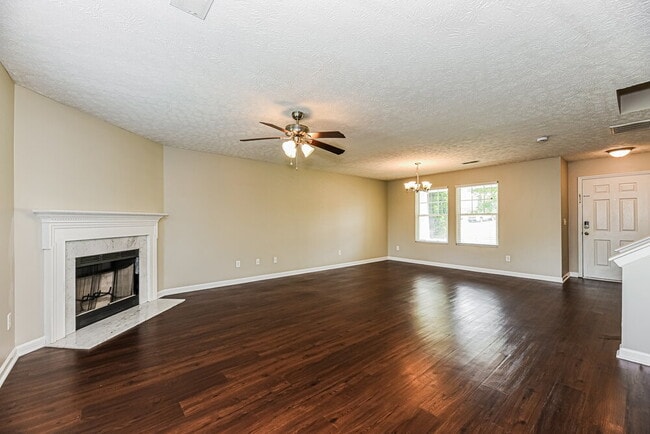 Photo - 5012 Millpond Ct