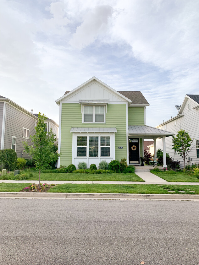 Photo - 4536 Milford Dr (South Jordan, UT)