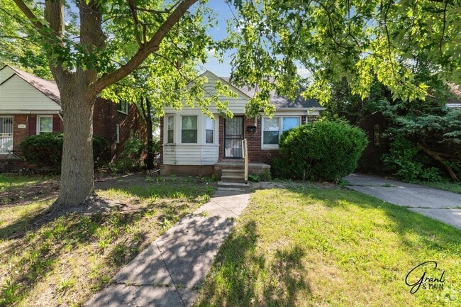 Building Photo - $1250 3 bedroom bungalow Rental