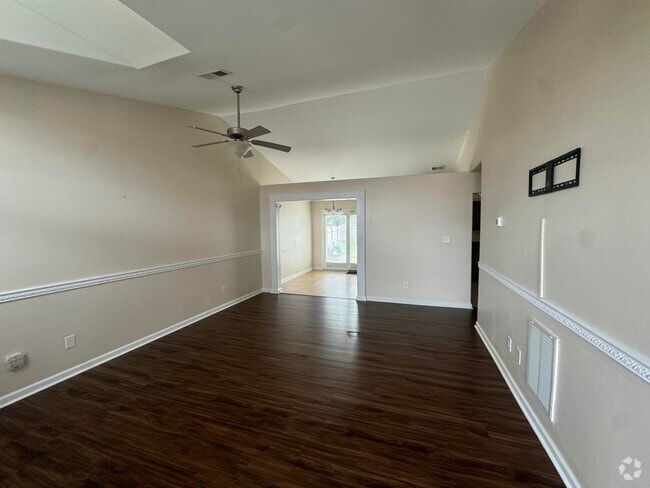 Building Photo - 1728 Elverton Rd Rental