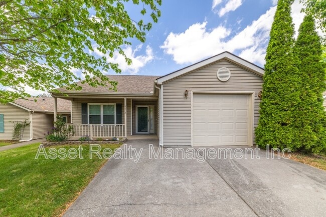 Photo - 8613 Little Field Way