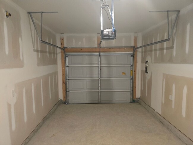 Photo - Just Built 3 bed 2.5 bath house in Pinecrest Subdivision