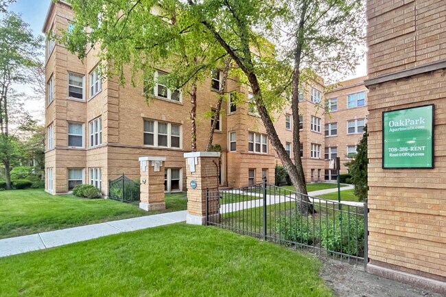 1158-1164.5 S. Oak Park Ave.