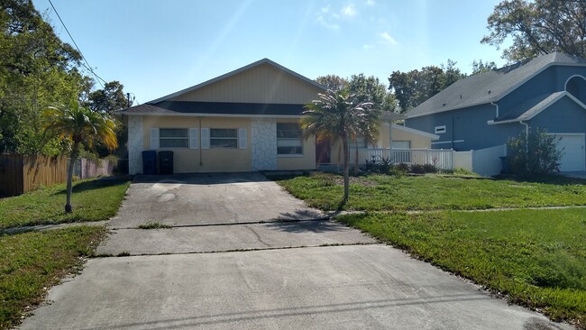 Front - 505 Devonshire St Casa