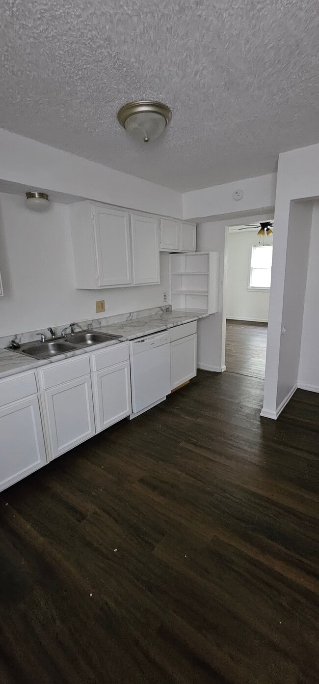 Photo - 726 N 70th St Unit 726 N 70th St Kansas City, KS 66112