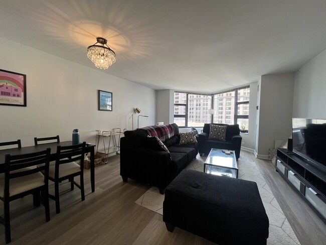 Photo - 401 E Ontario St Unit 1107