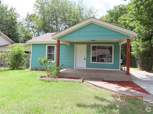 Building Photo - 6322 Gainesville St Rental