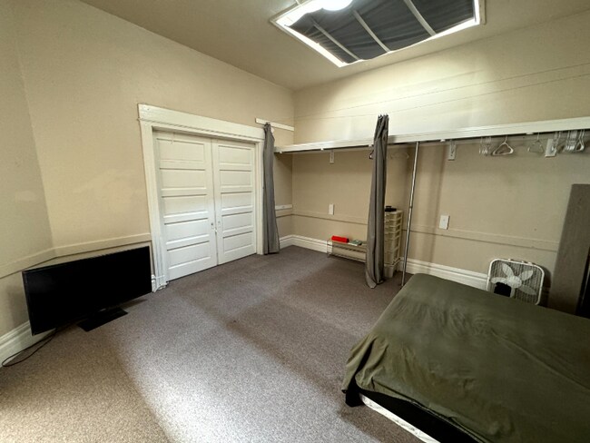 Photo - 1350 Park St Unit 1