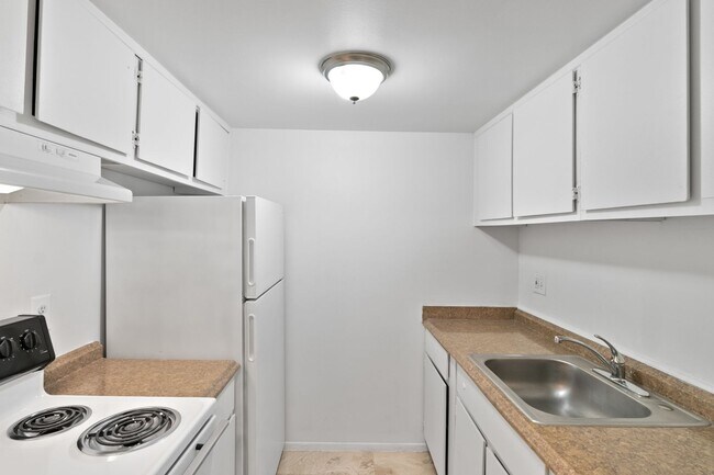 Metro East Apartments