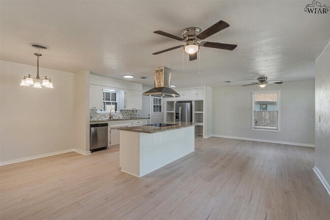 Photo - 3033 Blanton St