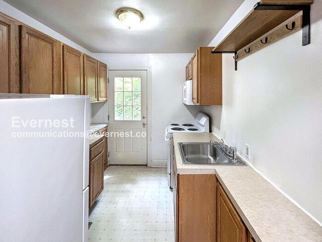 Photo - 412 A Griffin Ave