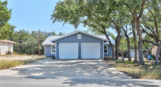 Building Photo - 5303 Thunderbird St Rental