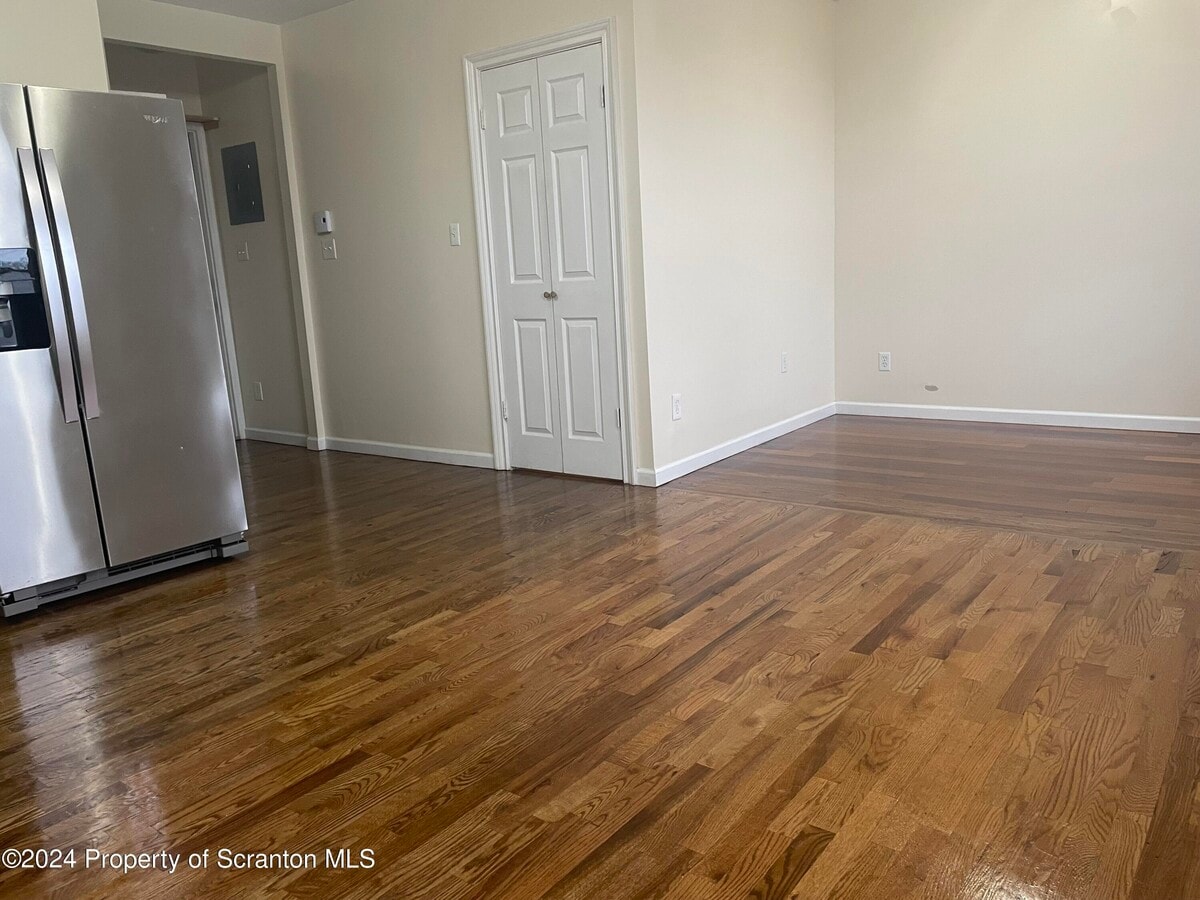 62 William St Apartment Pittston, PA