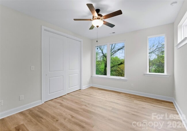 3236 Riley Ave