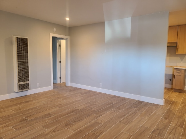 Photo - 14921 Vanowen St Unit 09