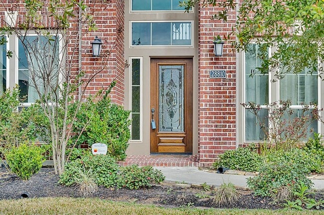 Photo - 28810 Davenport Dr