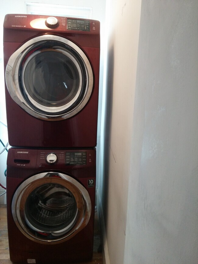 Photo - 1000 Memorial Dr Unit 2 REAR