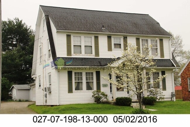 Building Photo - Nice Home Great Neighbors