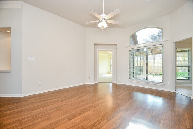 Photo - 1816 Oak Lodge Dr