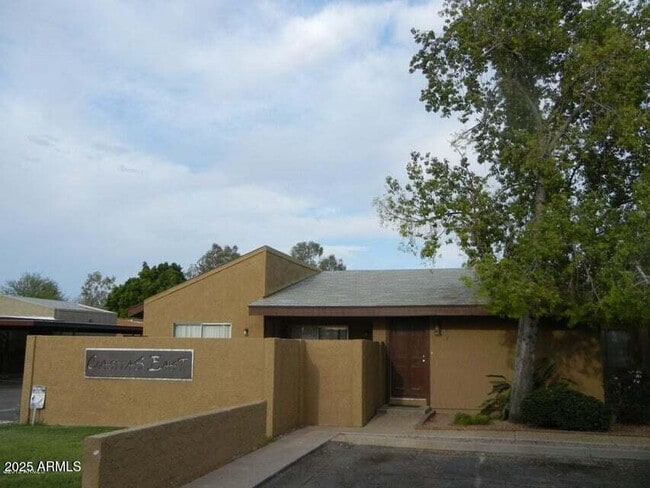 Building Photo - 1849 E Kirkland Ln