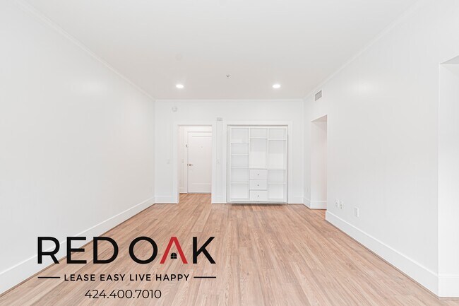 Photo - 6533 Hollywood Blvd Unit 114