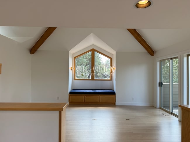 Photo - 5BR / 3.5BA Forest Retreat in NW Bend with ADU included