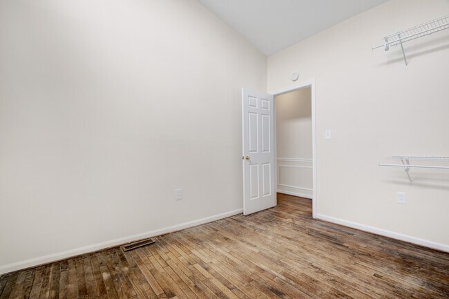 Photo - 1669 Park Rd NW Unit #G